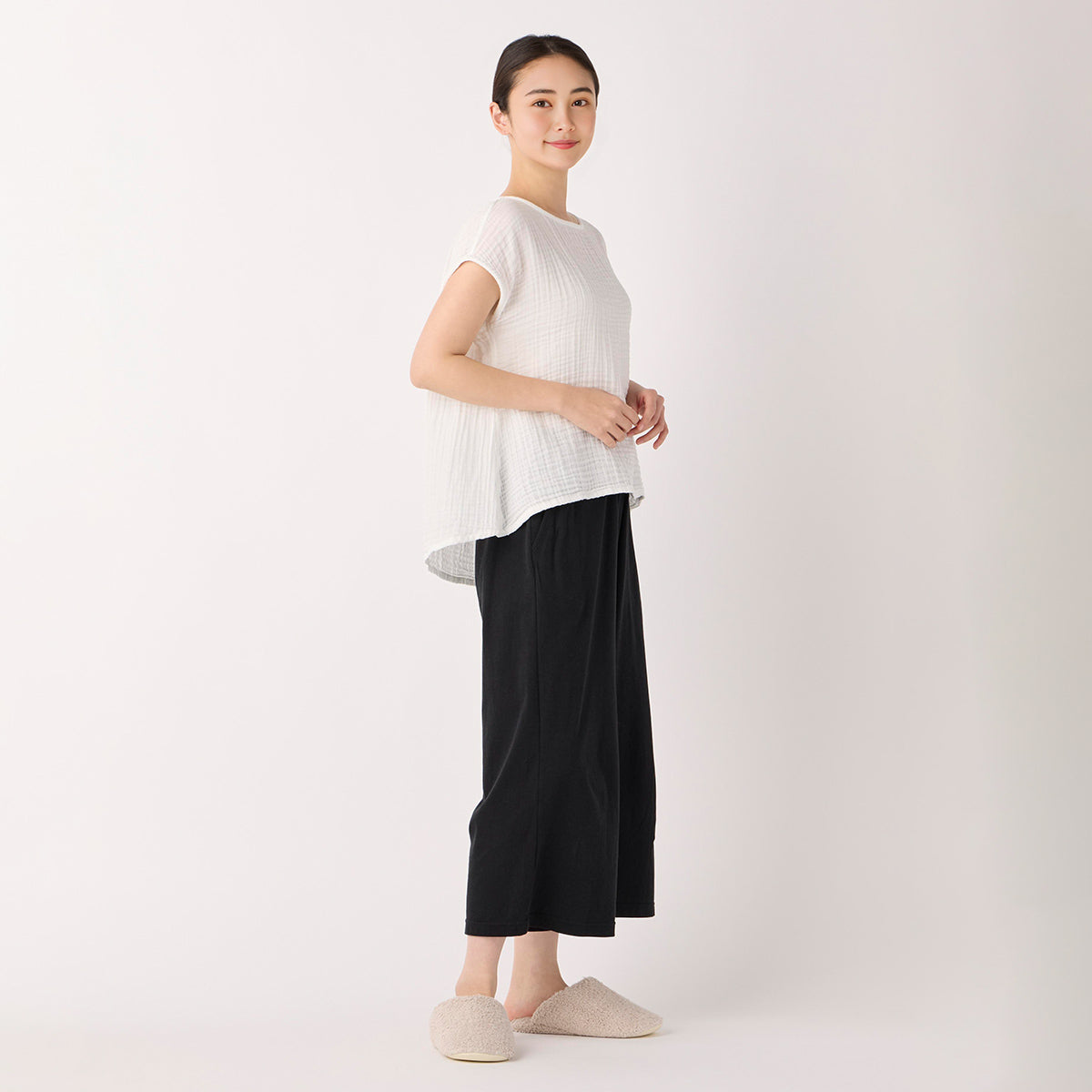 Crepe Gauze pullover in White
