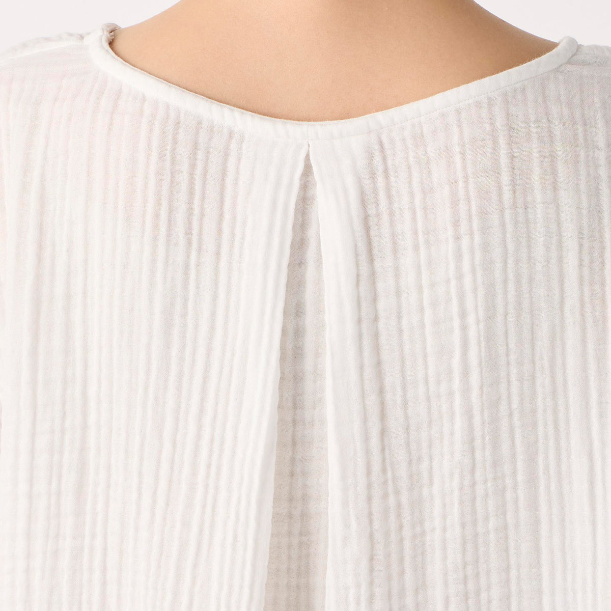Crepe Gauze pullover in White