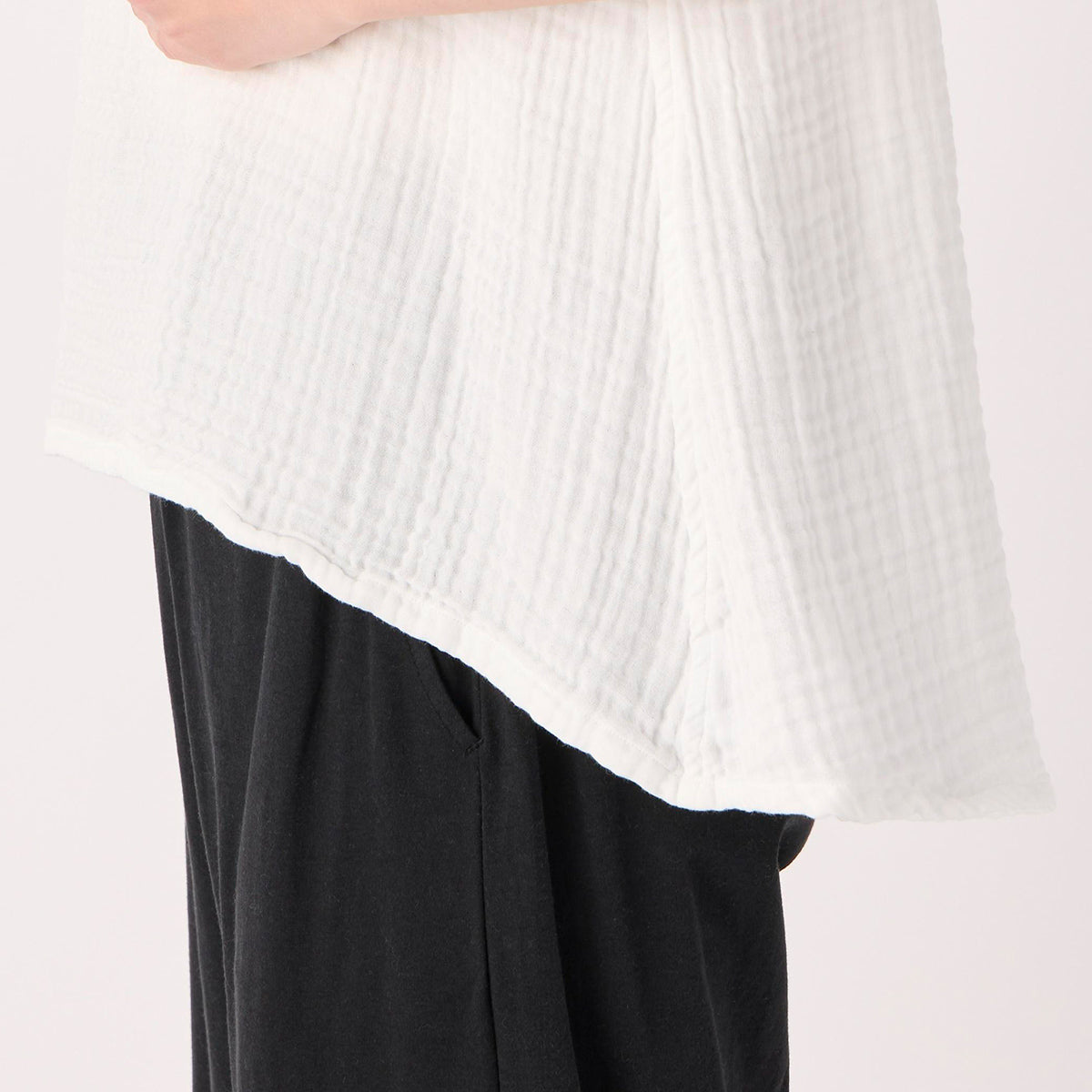 Crepe Gauze pullover in White