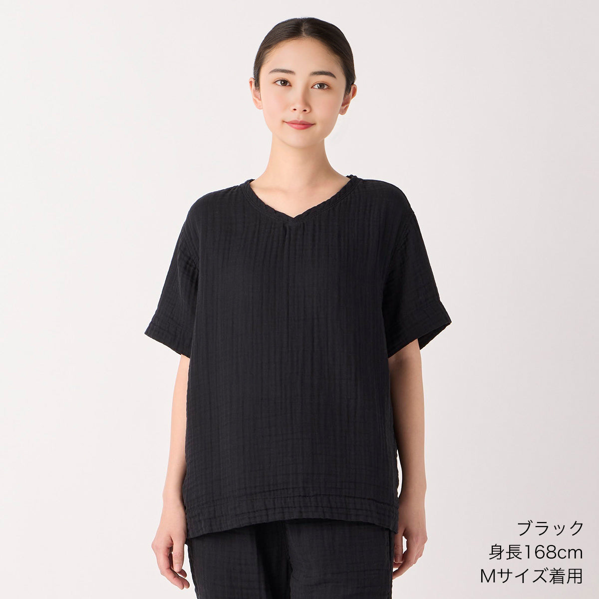 Crepe Gauze t-shirt in Black