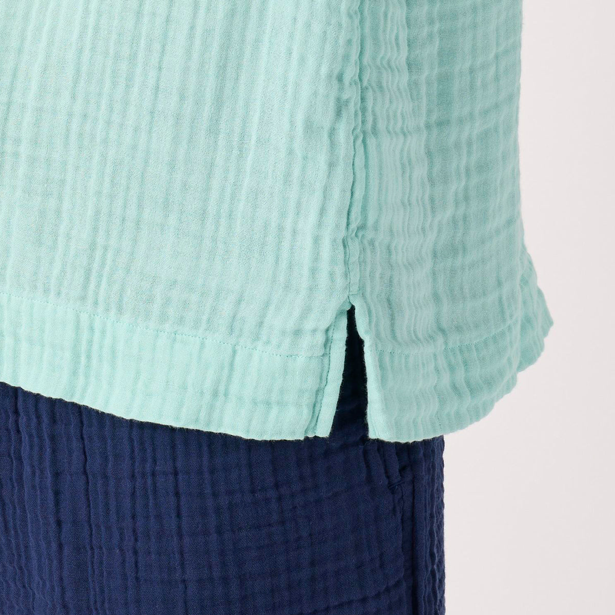Crepe Gauze t-shirt in Light Blue