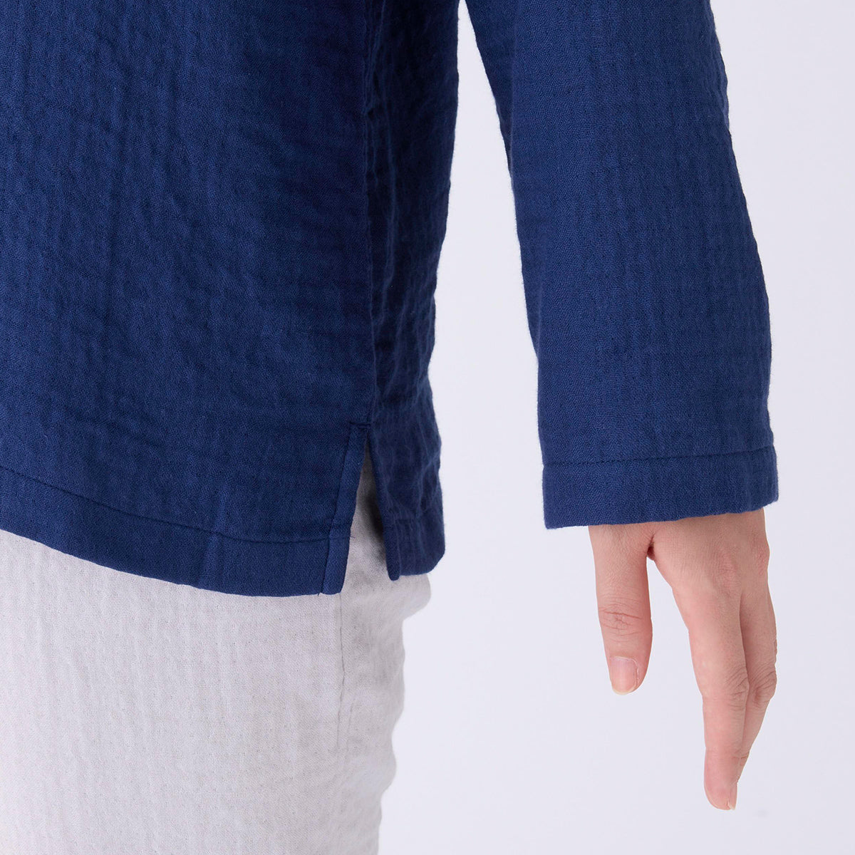 Marshmallow Gauze t-shirt in Dark Blue