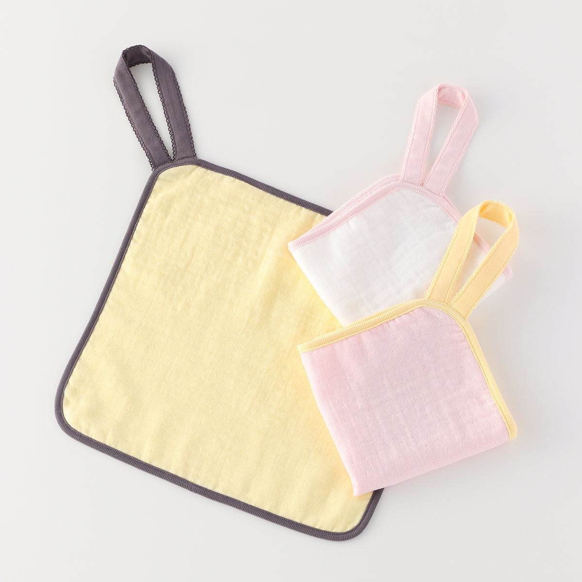 Marshmallow Gauze & Pile guest towel with loop in Pink