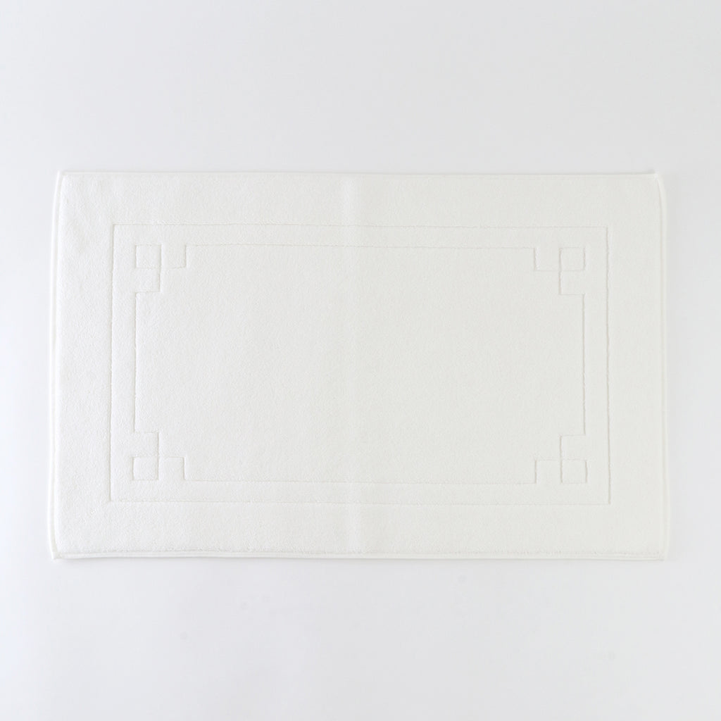 Merveille towel mat in White